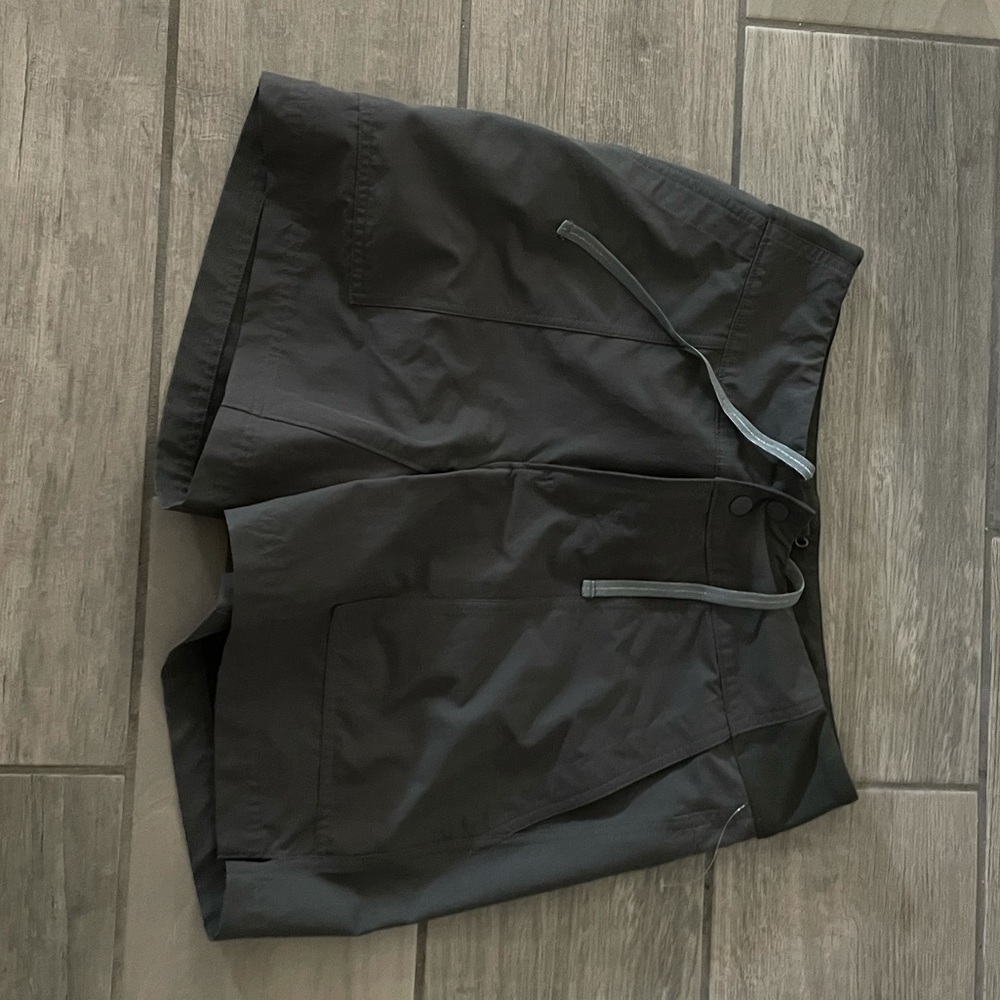 REI shorts